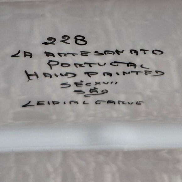 Hand Painted Portugese Hanging Tray - Picture 7 of 10